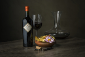 Pascual Toso Alta Syrah – Beauty Image – Food & Decanter – Landscape