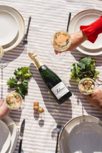 Champagne Palmer La Réserve – Beauty – Outside Toasting
