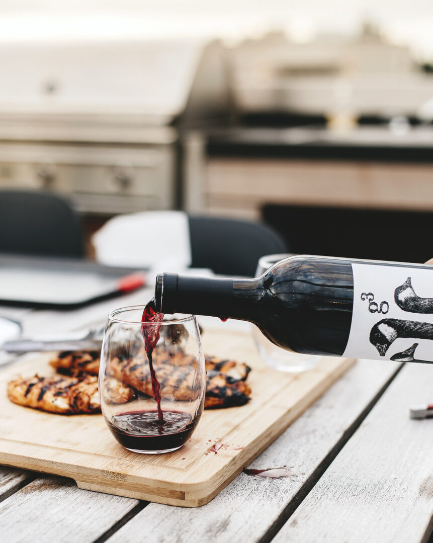 g3 Red Wine - Beauty - Pouring into Glass